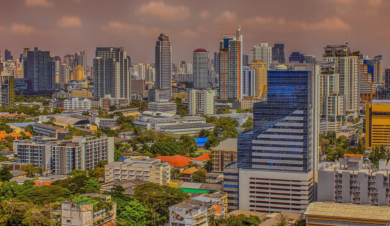 中石油香港上市，战略转型与资本市场的新机遇