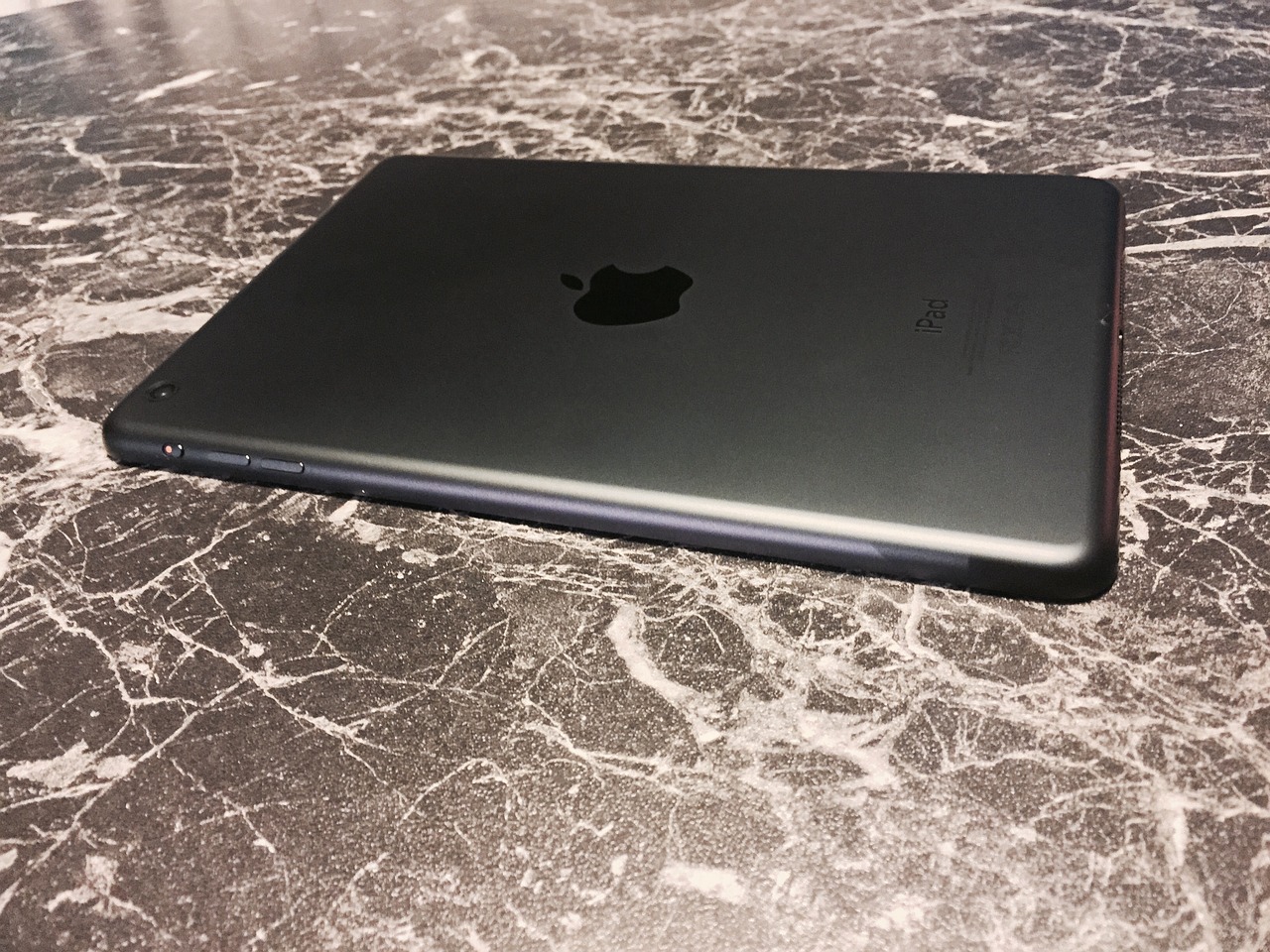 苹果发布iOS 10.3版本更新，新功能与改进详解