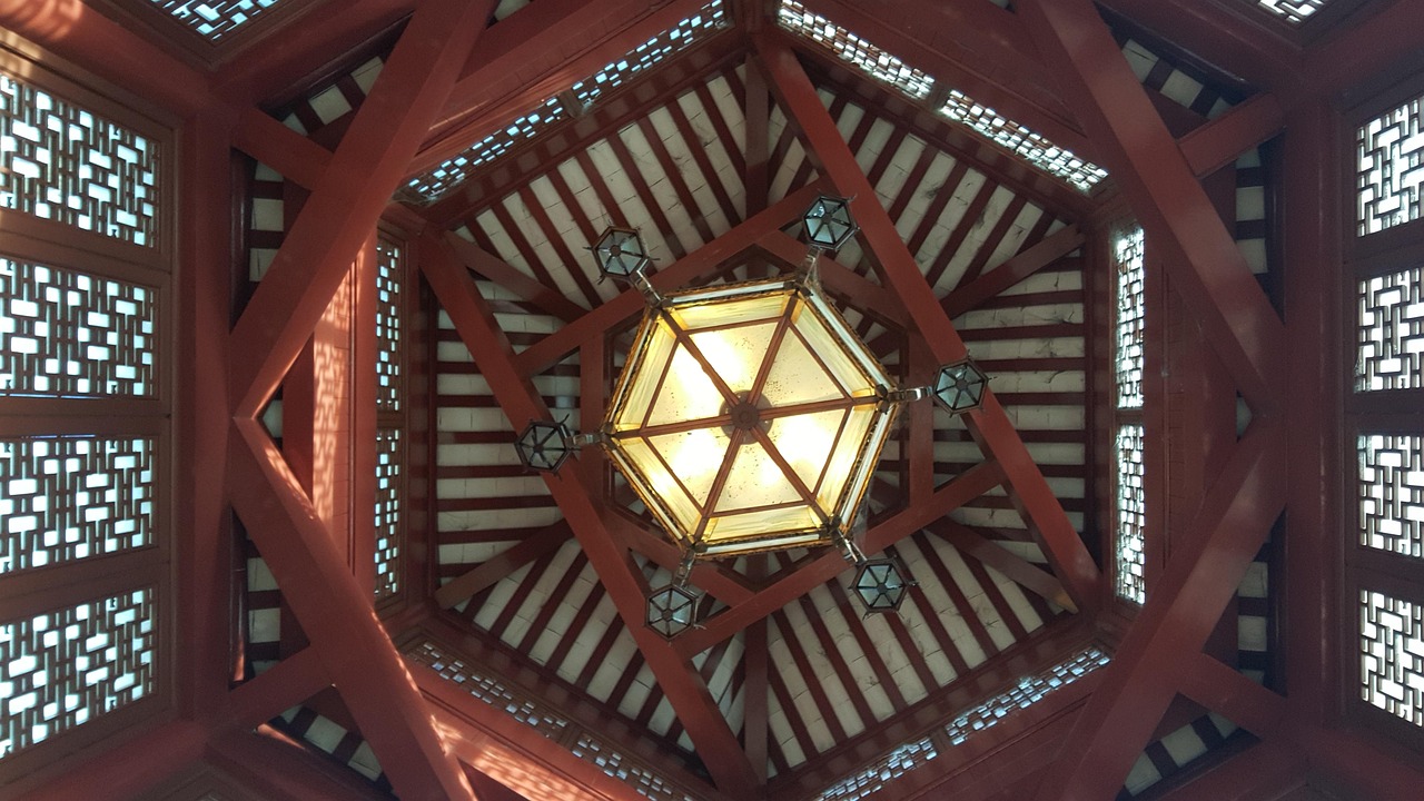 花小楼最新动态，传统与现代的交融之旅开启