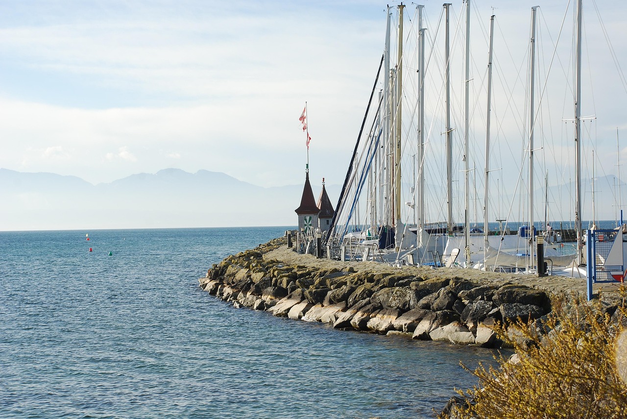 三峡游轮价格概览，豪华之旅的经济考量